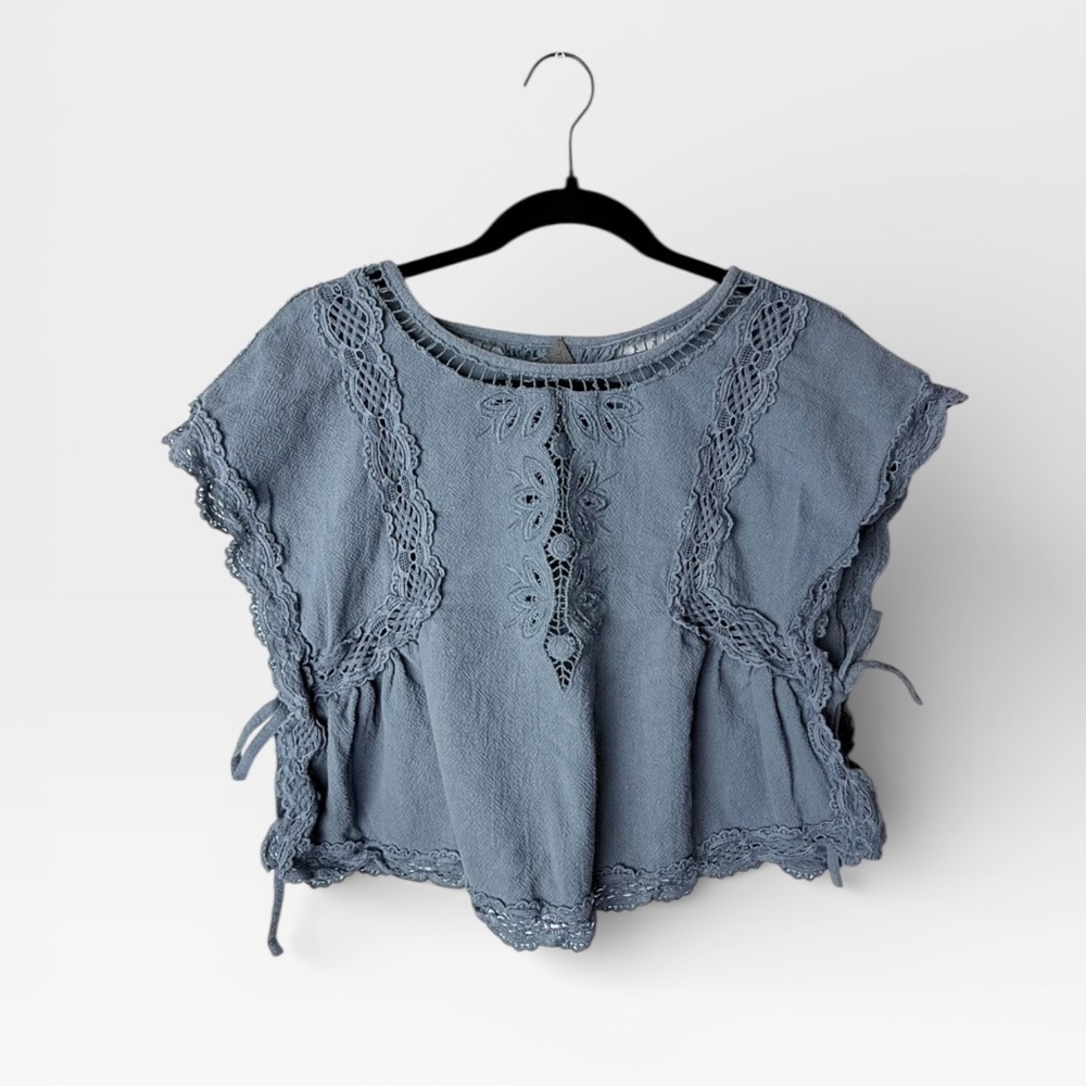 Woven Eyelet Crochet Trim Crop Top - Blue